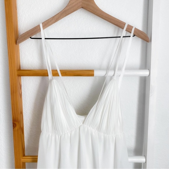 Ieena for Mac Duggal Ruffle V-neck Criss-Cross Mini Dress Sleeveless - Picture 6 of 16